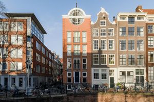homes for rent on Bloemgracht